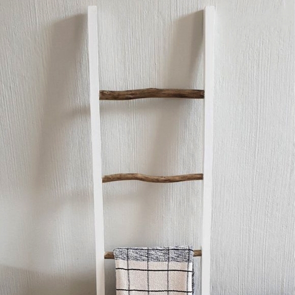 RumblinRose Cottage Online.Blanket Ladder for Quilts & Blankets