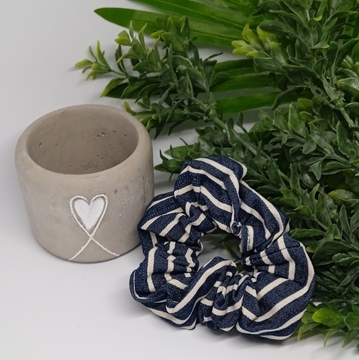 SMALL Scrunchy : Navy Stripe