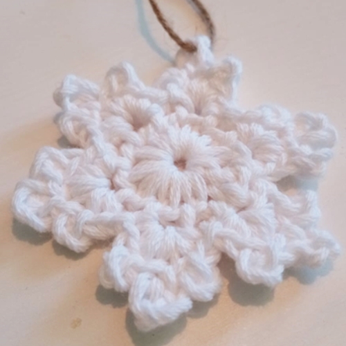 Decor: Snowflakes Set of 6